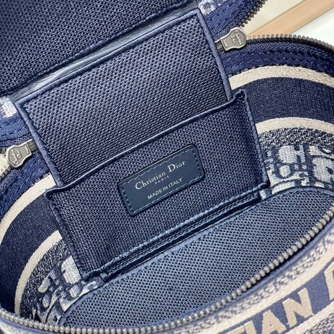 DIOR CROSSBODY MINI 18 VANITY CASE IN BLACK MONOGRAM OBLIQUE JACQUARD
