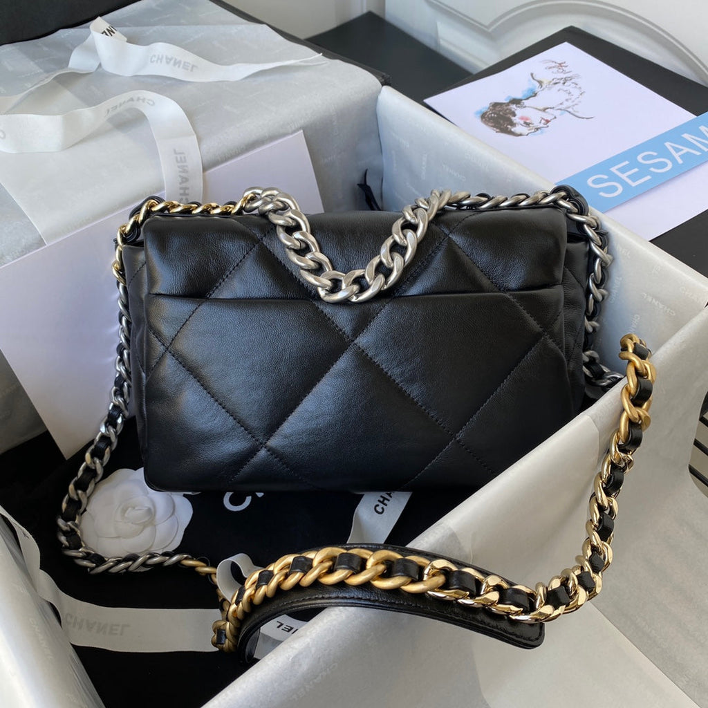 CHANEL MEDIUM 26 FLAP BAG IN BLACK LAMBSKIN