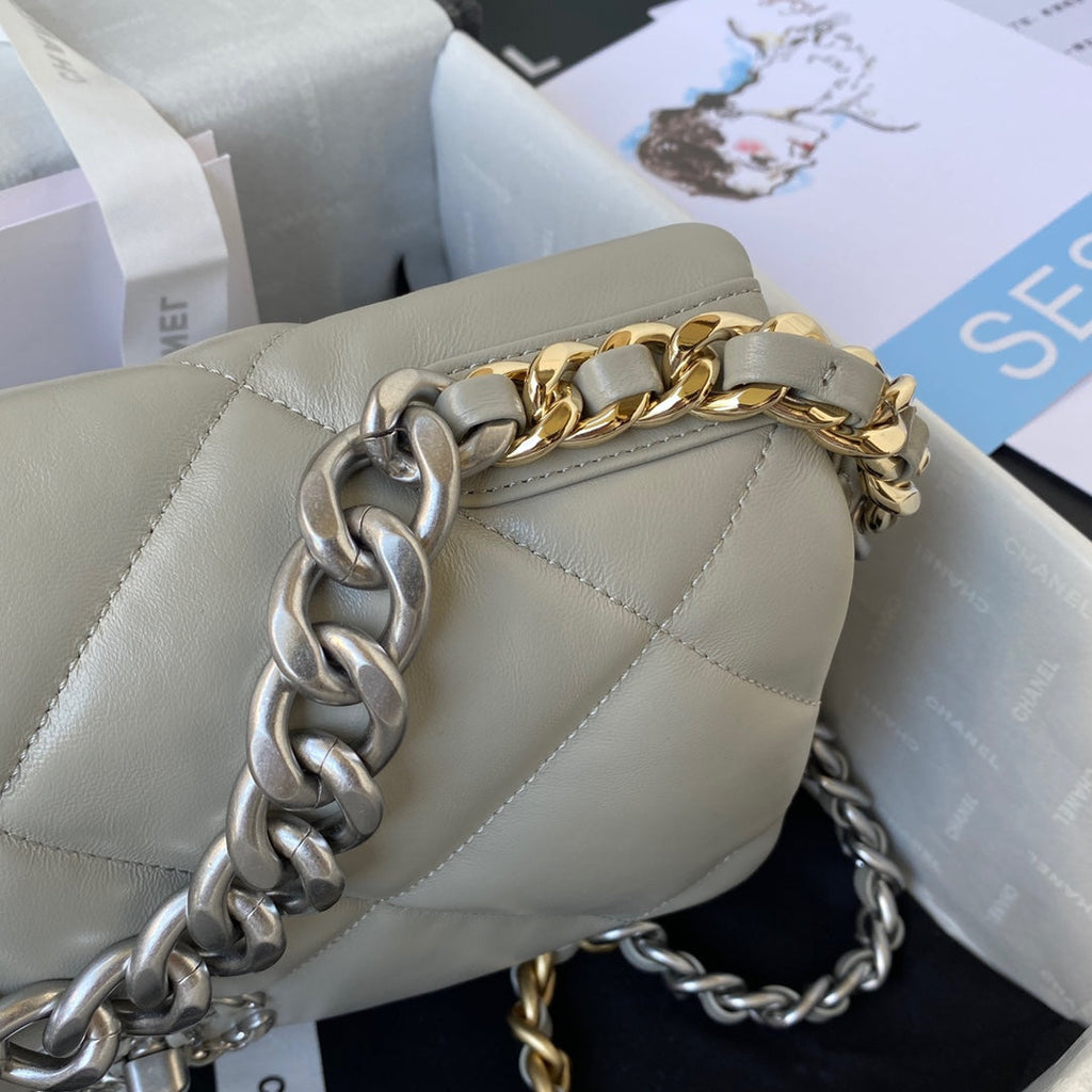 CHANEL LARGE 30 FLAP BAG IN LIGHT GREY LAMBSKIN