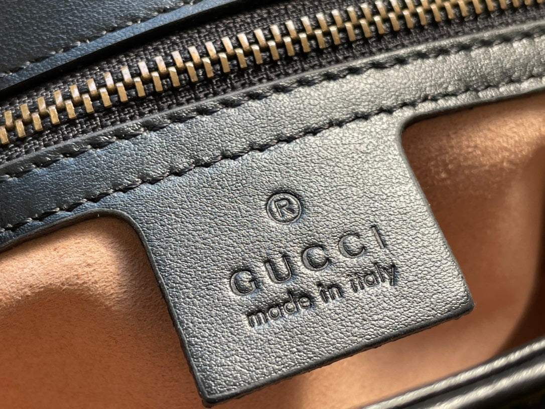 GUCCI MARMONT MATELASSÉ LARGE 26 BAG BLACK CALFSKIN