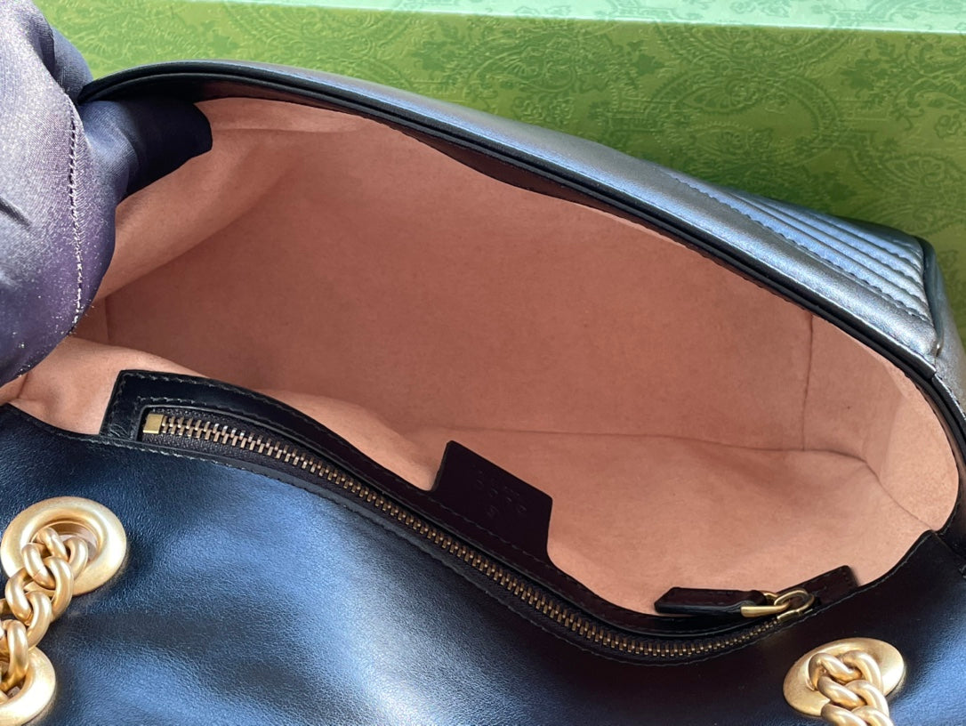 GUCCI MARMONT MATELASSÉ LARGE 26 BAG BLACK CALFSKIN