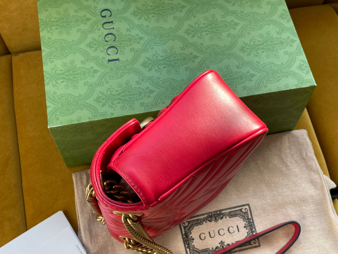 GUCCI MARMONT MATELASSÉ LARGE 26 BAG RED PINK CALFSKIN
