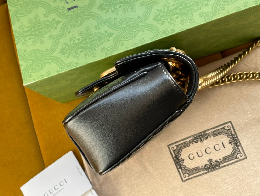 GUCCI MARMONT MATELASSÉ SMALL 22 BAG BLACK CALFSKIN