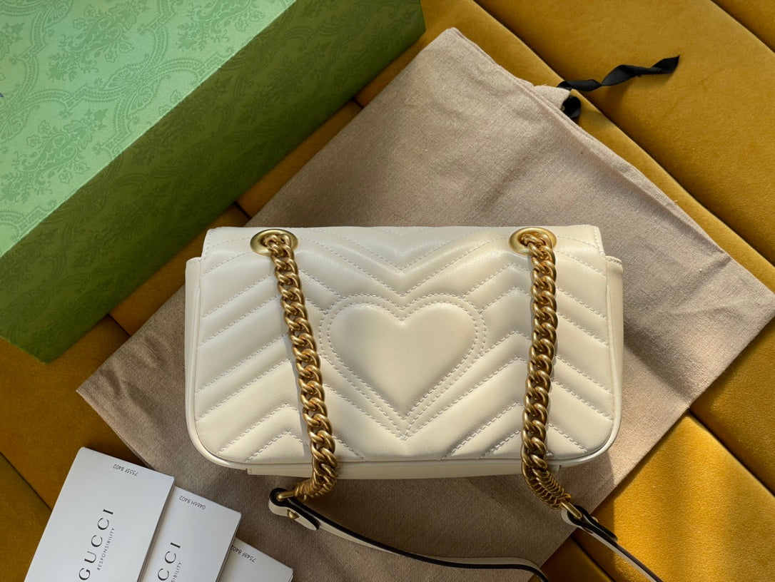 GUCCI MARMONT MATELASSÉ SMALL 22 BAG WHITE CALFSKIN