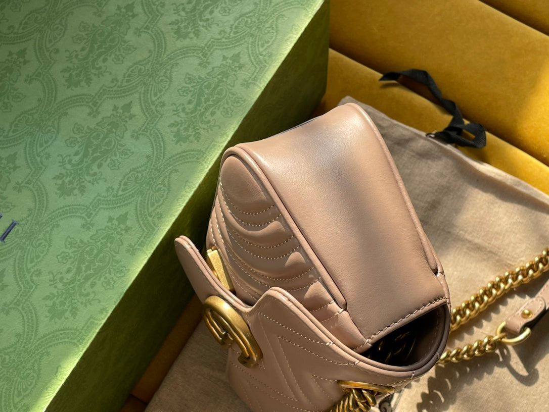 GUCCI MARMONT MATELASSÉ SMALL 22 BAG BEIGE CALFSKIN