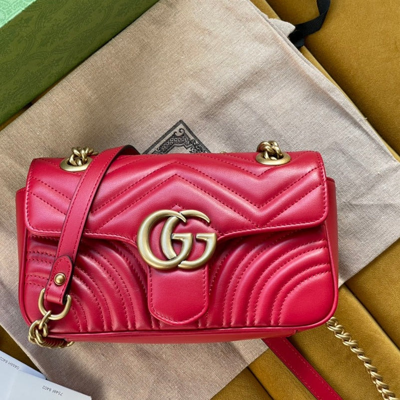 GUCCI MARMONT MATELASSÉ SMALL 22 BAG RED PINK CALFSKIN
