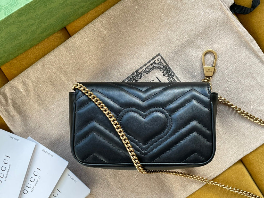 GUCCI MARMONT MINI 16 BAG IN BLACK CALFSKIN