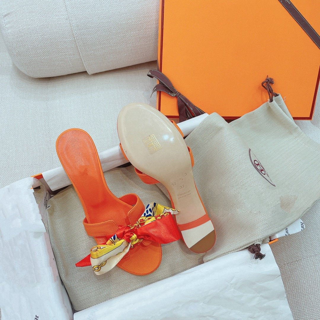 HERMES 0asis Sandal Epsom Calfskin Orange