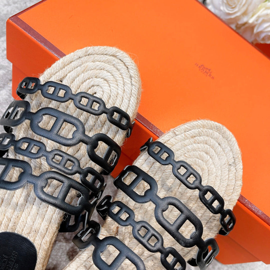 HERMES STRAW SOLE SLIPPERS BLACK LAMBSKIN