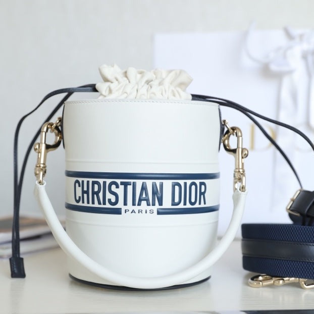 DIOR VIBE 18 BUCKET BAG IN WHITE CALFSKIN