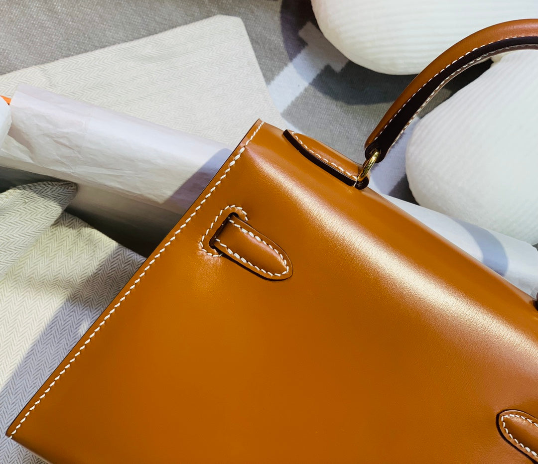 HERMES KELLY MINI 20 BAG IN BRONZE BROWN SMOOTH CALFSKIN WITH GOLD HARDWARE