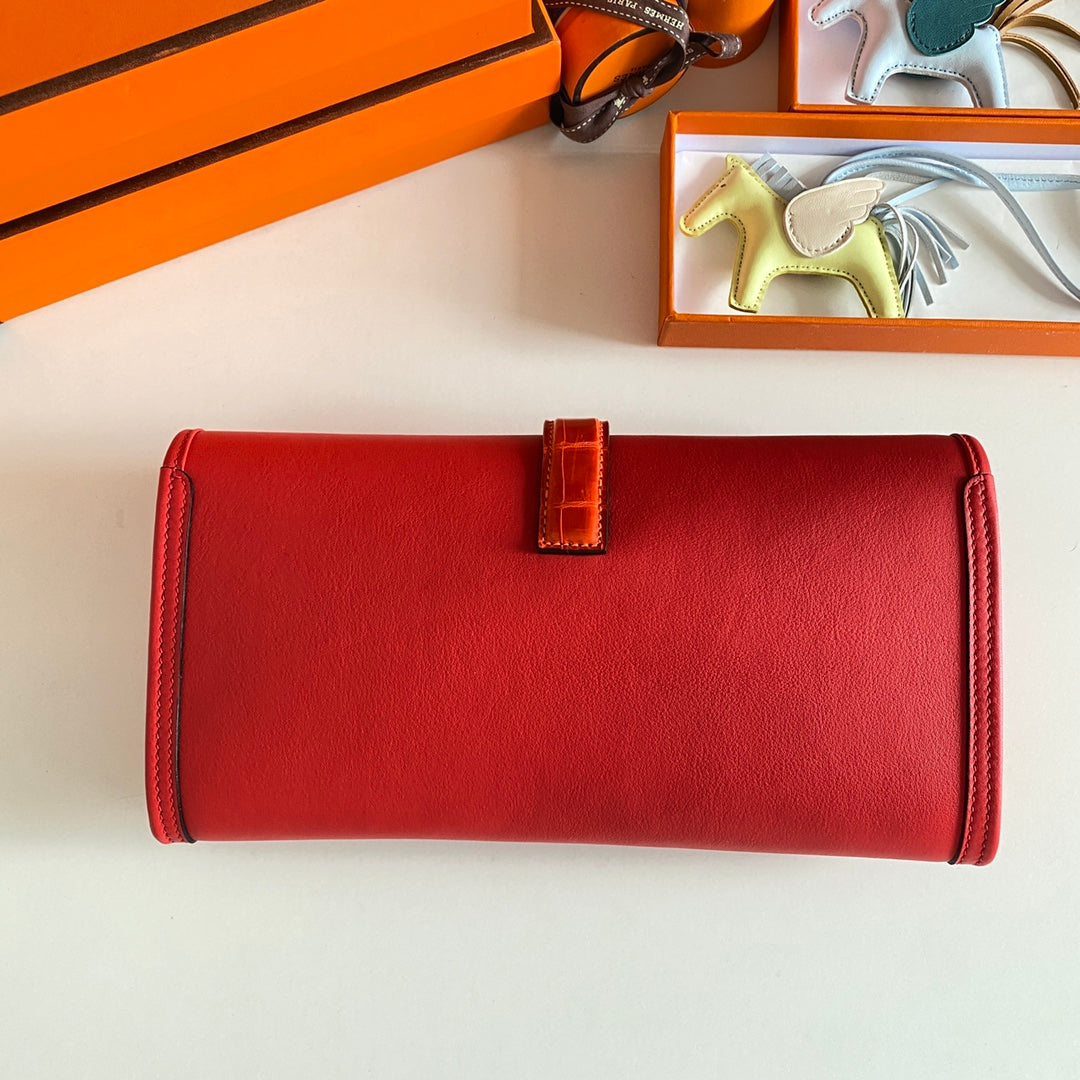 HERMES JIGE ELAN 29 CLUTCH IN RUBY RED CALFSKIN WITH APPLE RED LIZARD SKIN