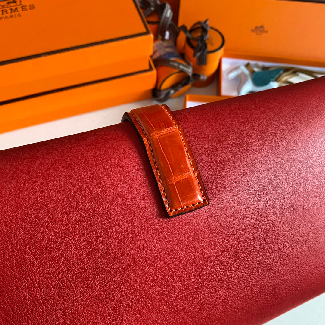 HERMES JIGE ELAN 29 CLUTCH IN RUBY RED CALFSKIN WITH APPLE RED LIZARD SKIN