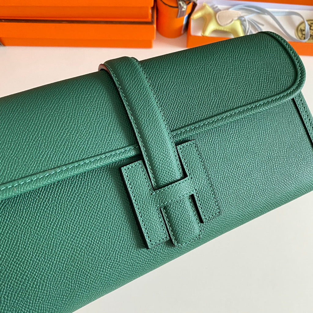 HERMES JIGE ELAN 29 CLUTCH IN FOREST GREEN CALFSKIN