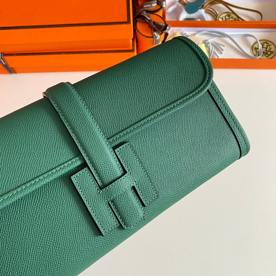 HERMES JIGE ELAN 29 CLUTCH IN FOREST GREEN CALFSKIN