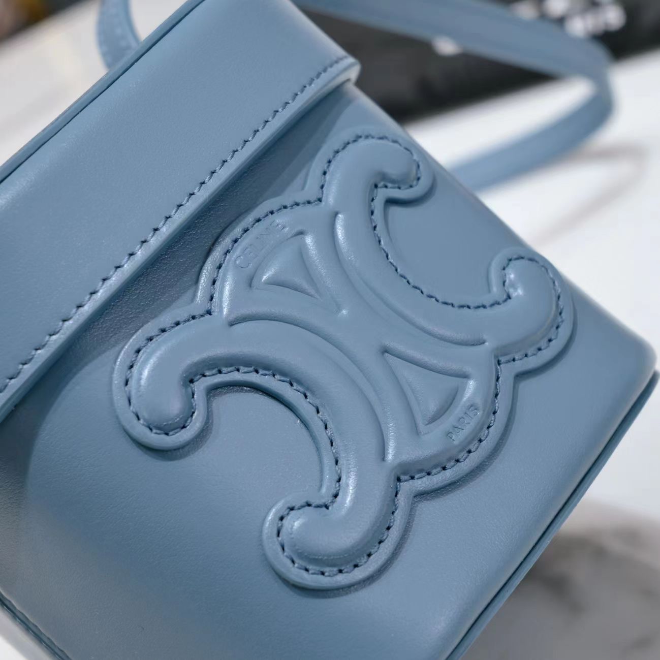 CELINE SQUARE BOX CROSSBODY BAG 11 AZURE BLUE CALFSKIN