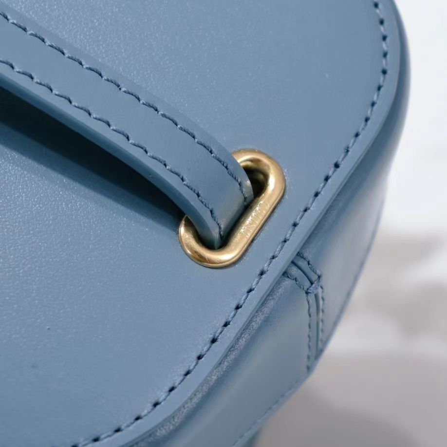 CELINE SQUARE BOX CROSSBODY BAG 11 AZURE BLUE CALFSKIN