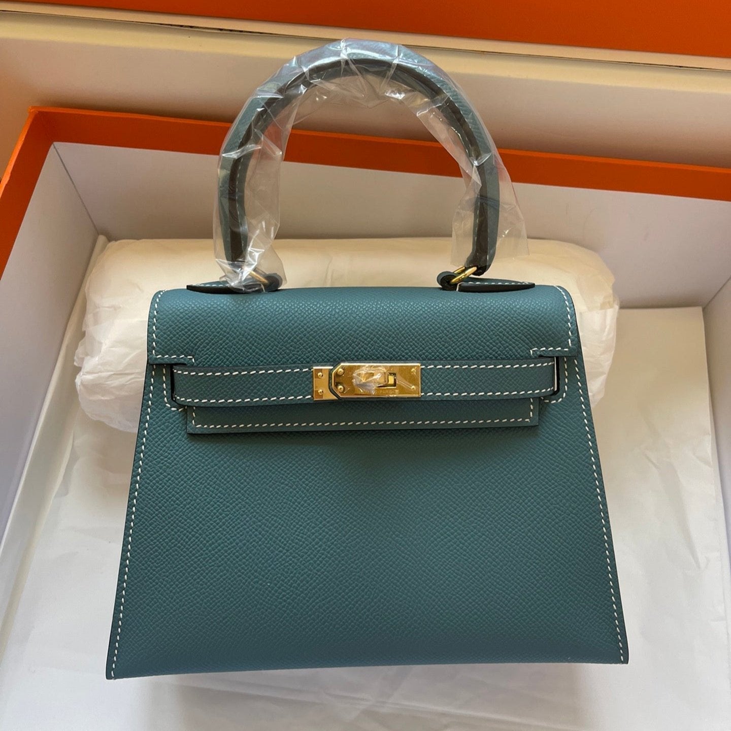 HERMES KELLY MINI 20 BAG IN PINE GREEN CALFSKIN WITH GOLD HARDWARE