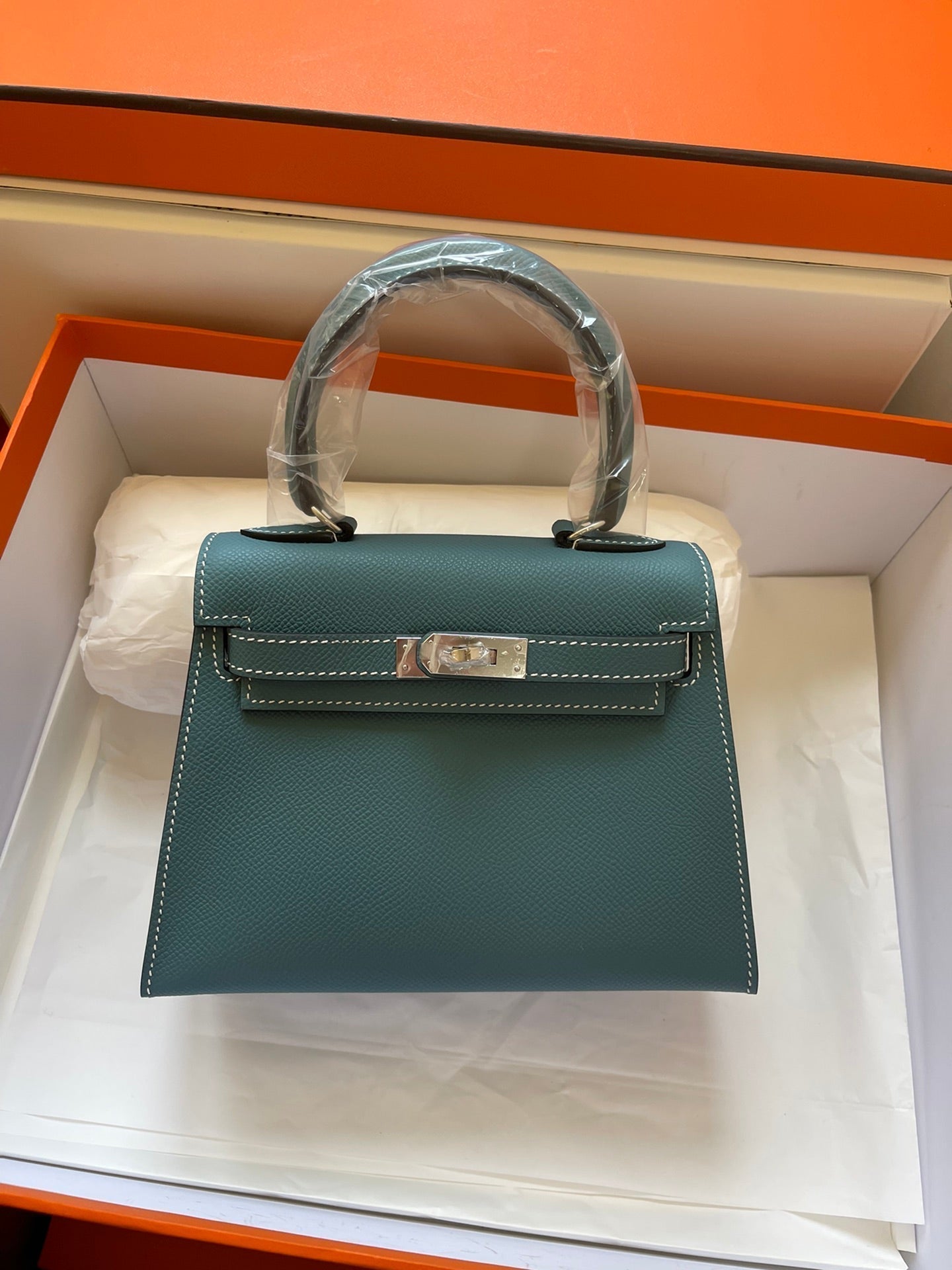HERMES KELLY MINI 20 BAG IN PINE GREEN CALFSKIN WITH GOLD HARDWARE