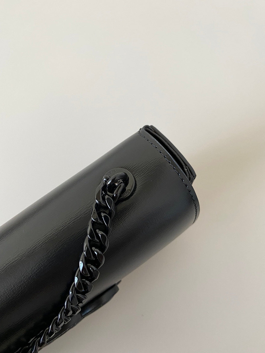 CELINE 20 CHAIN EMBOSSED ARMPIT BAG FULL BLACK CALFSKIN