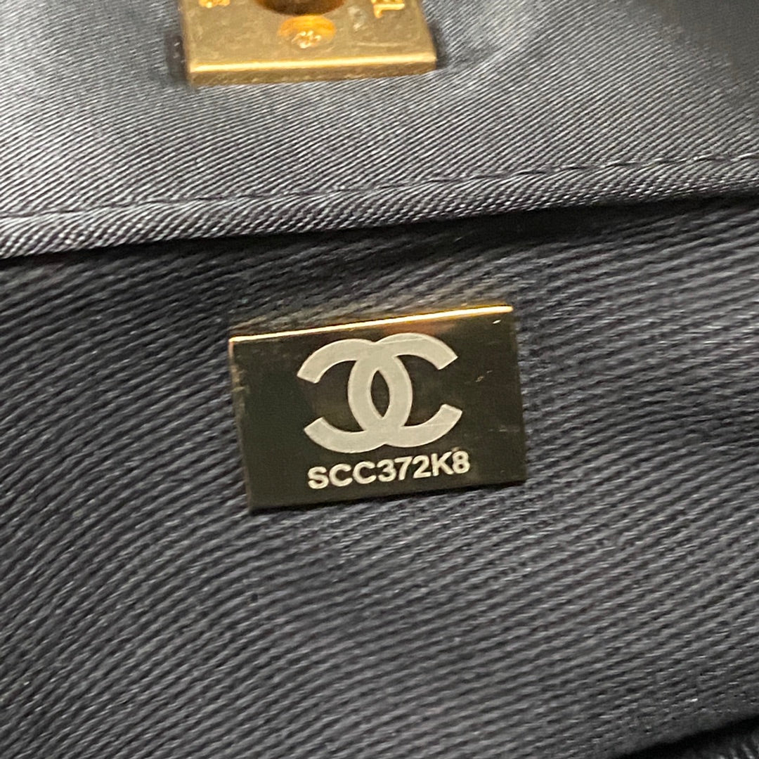 CHANEL TOTE BAG 44 IN BLACK NYLON GOLD HARDWARE