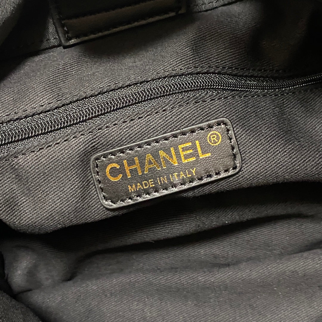CHANEL TOTE BAG 44 IN BLACK NYLON GOLD HARDWARE