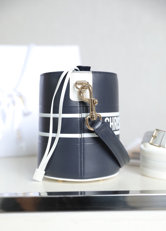 DIOR VIBE 18 BUCKET BAG IN BLACK CALFSKIN