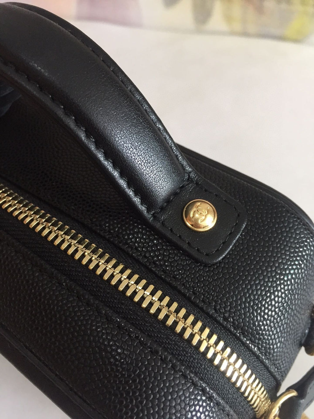 CHANEL MINI 17 VANITY CASE IN BLACK CALFSKIN GOLD HARDWARE