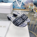 DIOR CD Mule Dway Heeled Slide 45mm Style 22