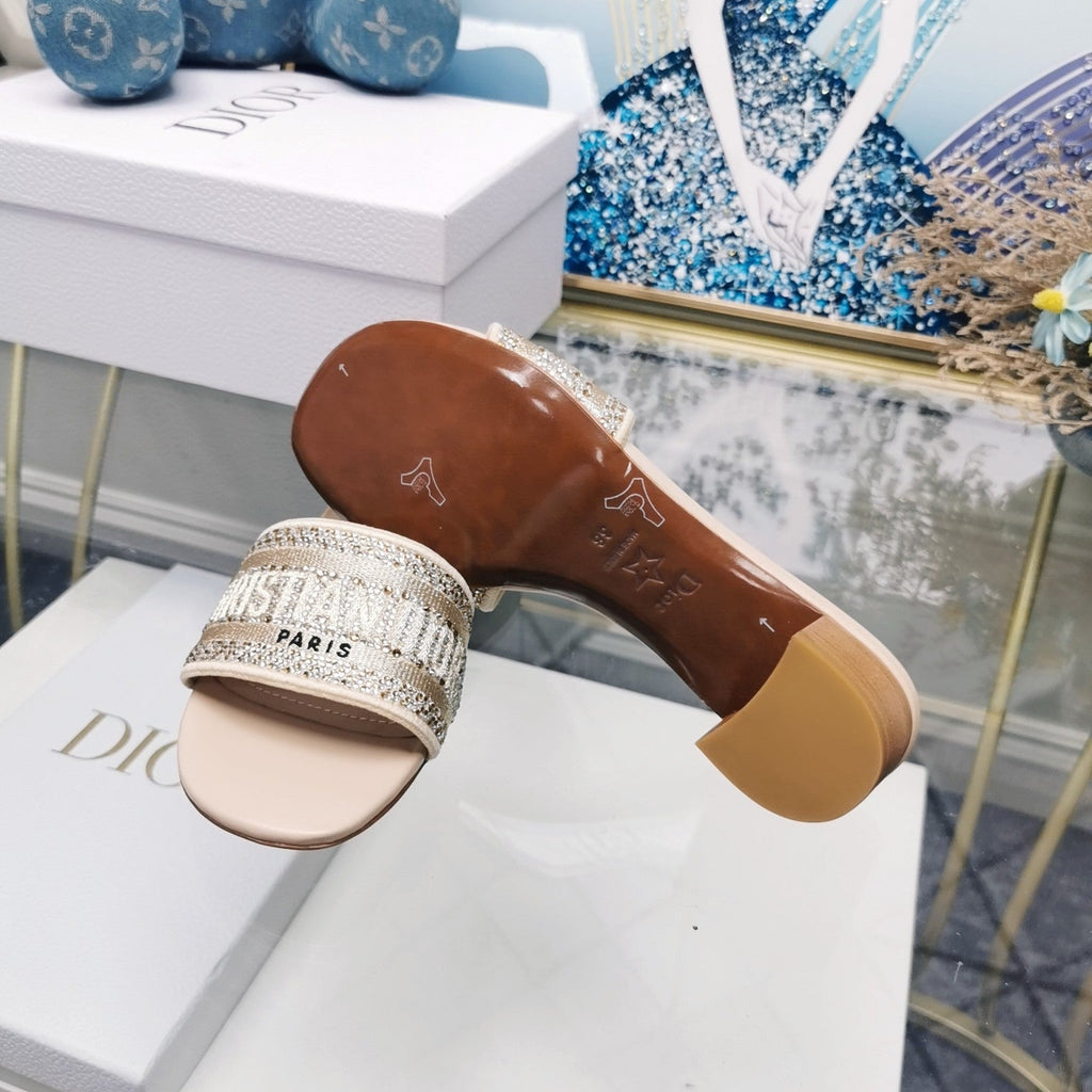 DIOR CD Mule Dway Heeled Slide 45mm Style 15