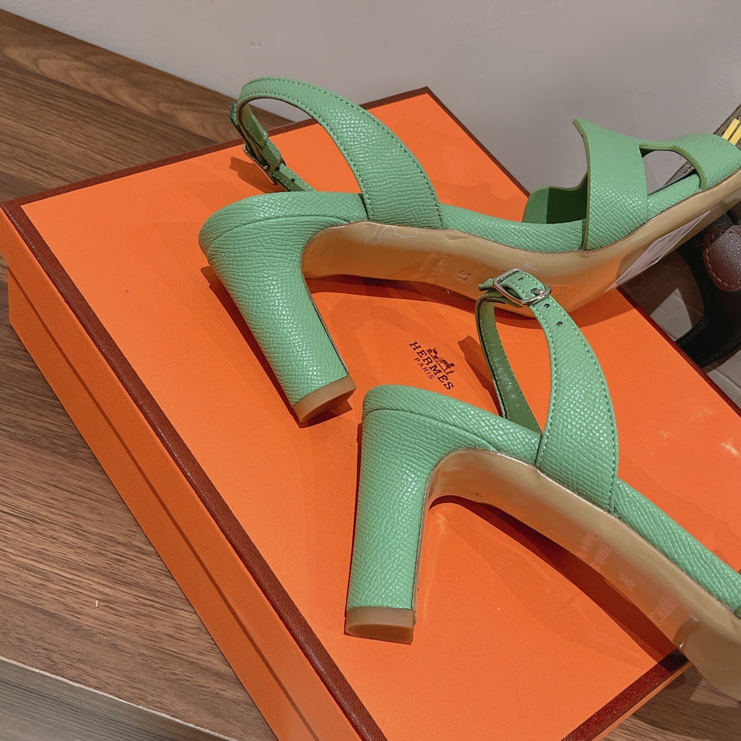 HERMES HOLY 75 SANDAL IN GREEN MINT GRAINED CALFSKIN