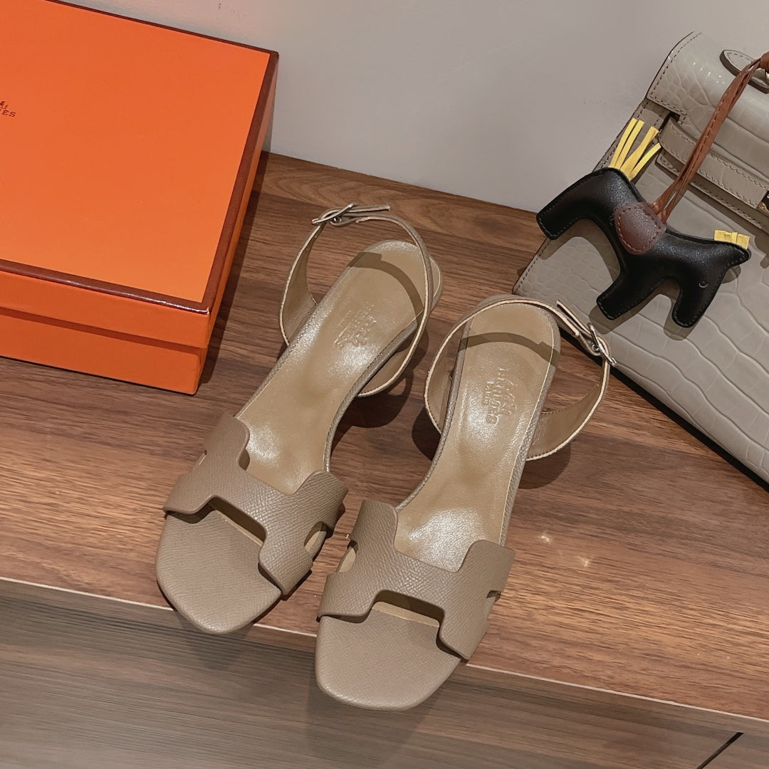 HERMES HOLY 75 SANDAL IN MEDIUM BROWN GRAINED CALFSKIN