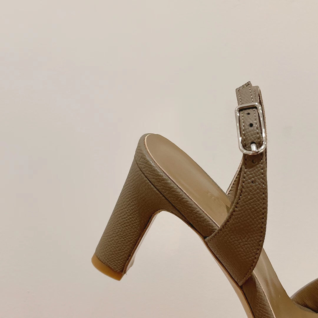 HERMES HOLY 75 SANDAL IN MEDIUM BROWN GRAINED CALFSKIN