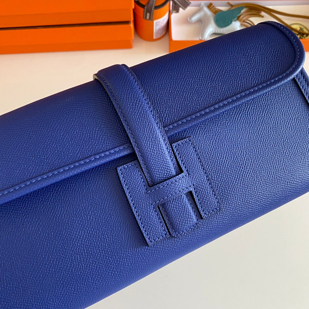 HERMES JIGE ELAN 29 CLUTCH IN COBALT BLUE CALFSKIN