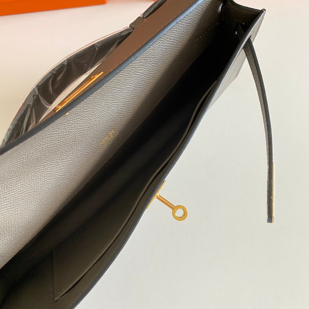 HERMES KELLY CUT 31 IN WOOD BROWN CALFSKIN WITH GOLD HARDWARE