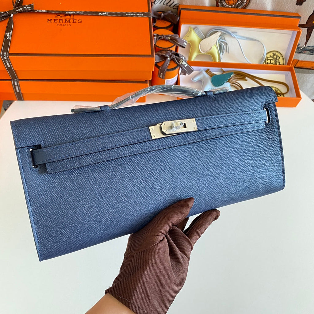 HERMES KELLY CUT 31 IN CLASSIC BLUE CALFSKIN WITH SILVER HARDWARE