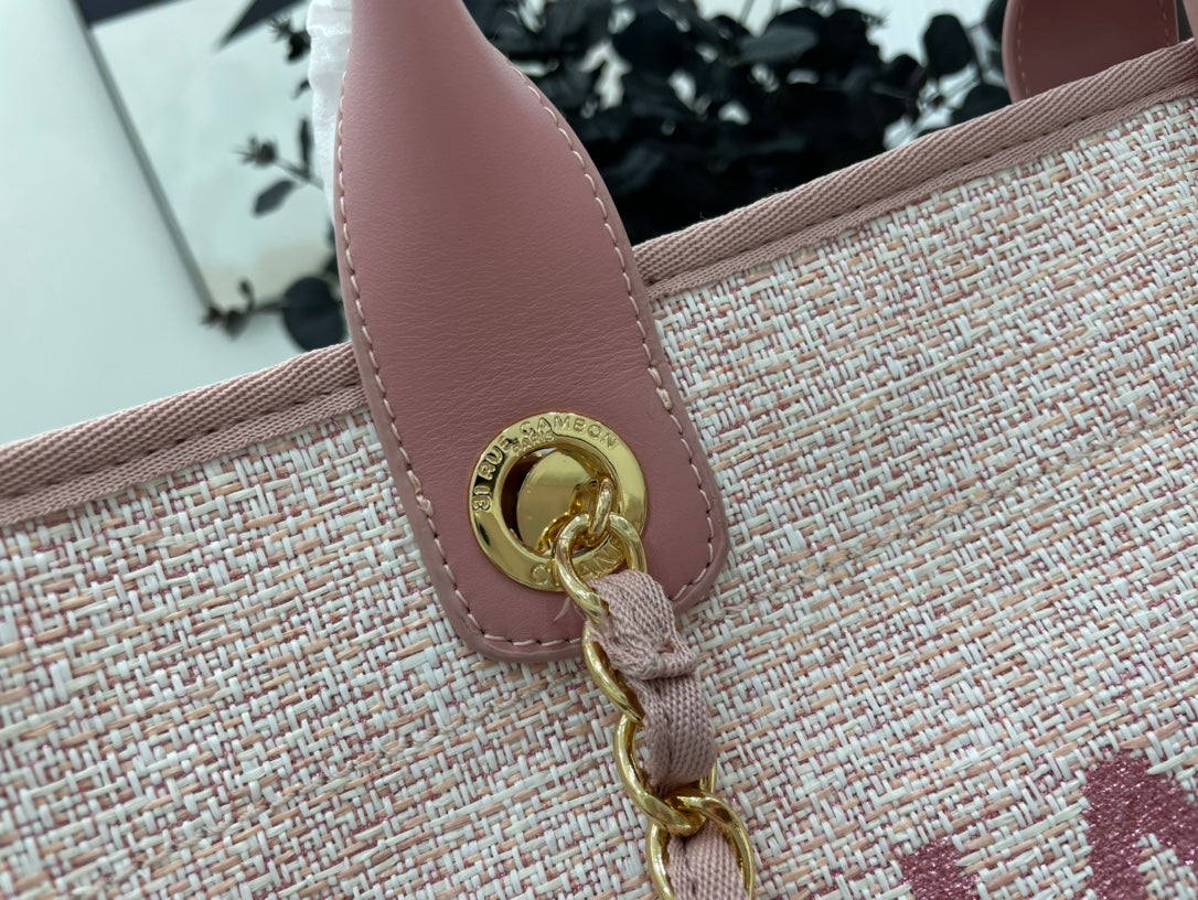 CHANEL DEAUVILLE LARGE 38 TOTE BAG IN LIGHT PINK CANVAS GOLD HARDWARE