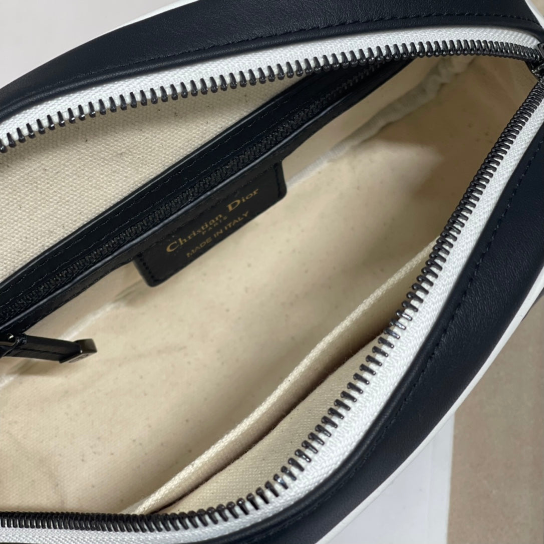 DIOR VIBE HOBO 22 BAG IN BLACK CALFSKIN