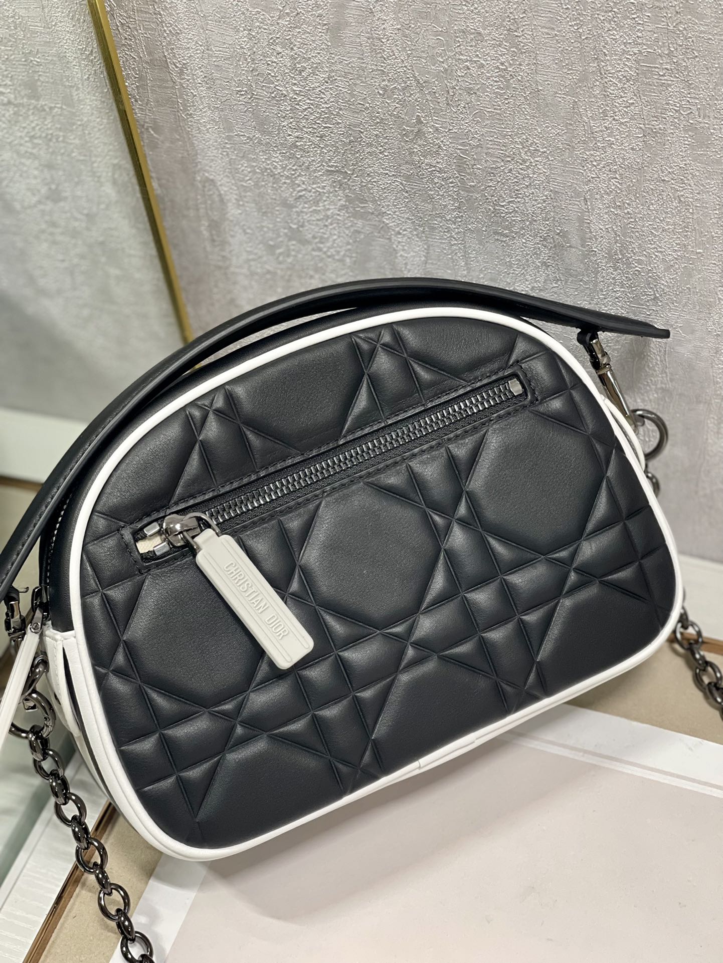 DIOR VIBE HOBO 22 BAG IN BLACK CALFSKIN