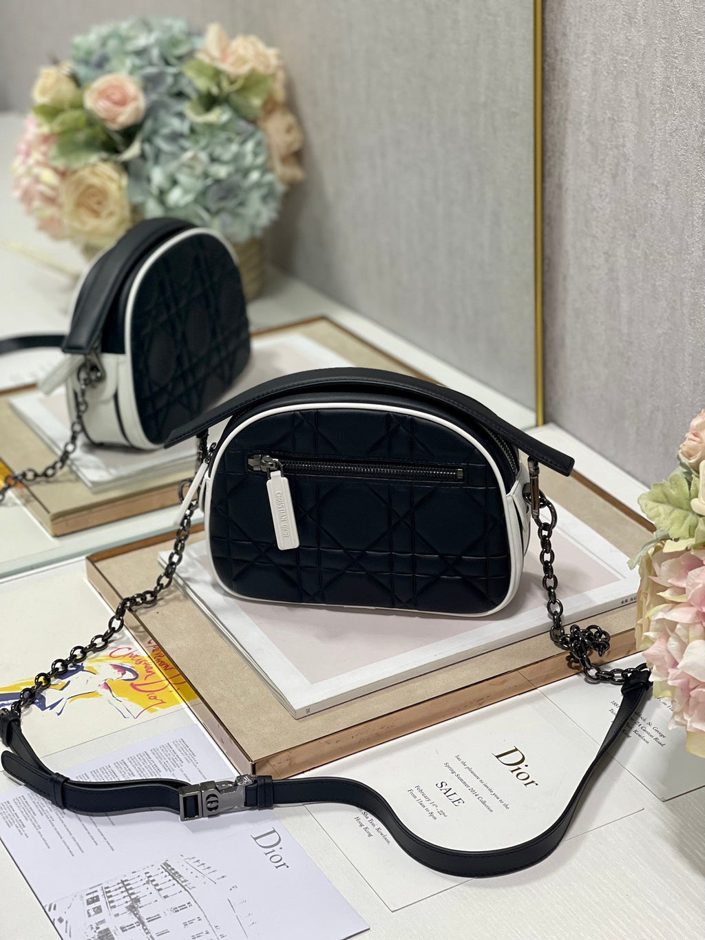 DIOR VIBE HOBO 22 BAG IN BLACK CALFSKIN