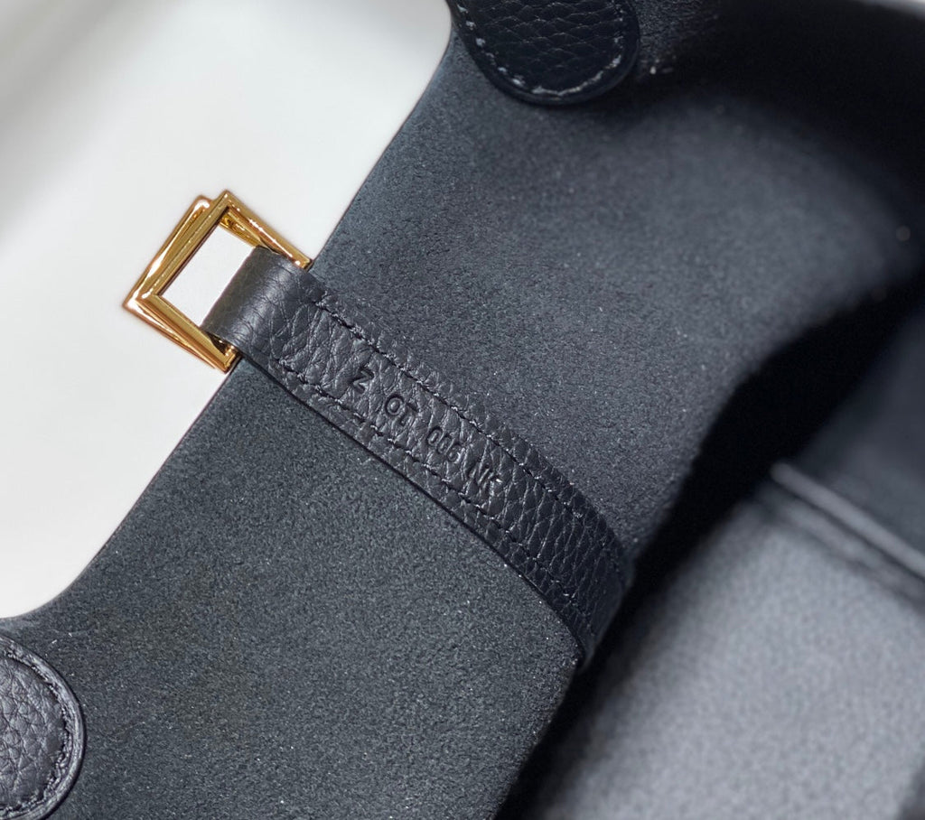 HERMES picotin lock 18 black togo ghw