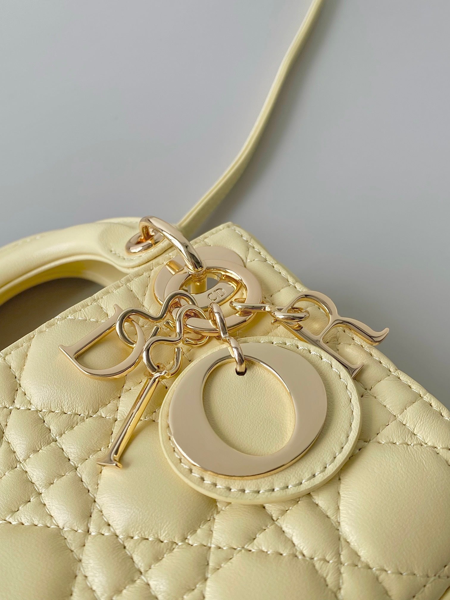 DIOR MICRO LADY 12 BAG IN LIGHT YELLOW LAMBSKIN