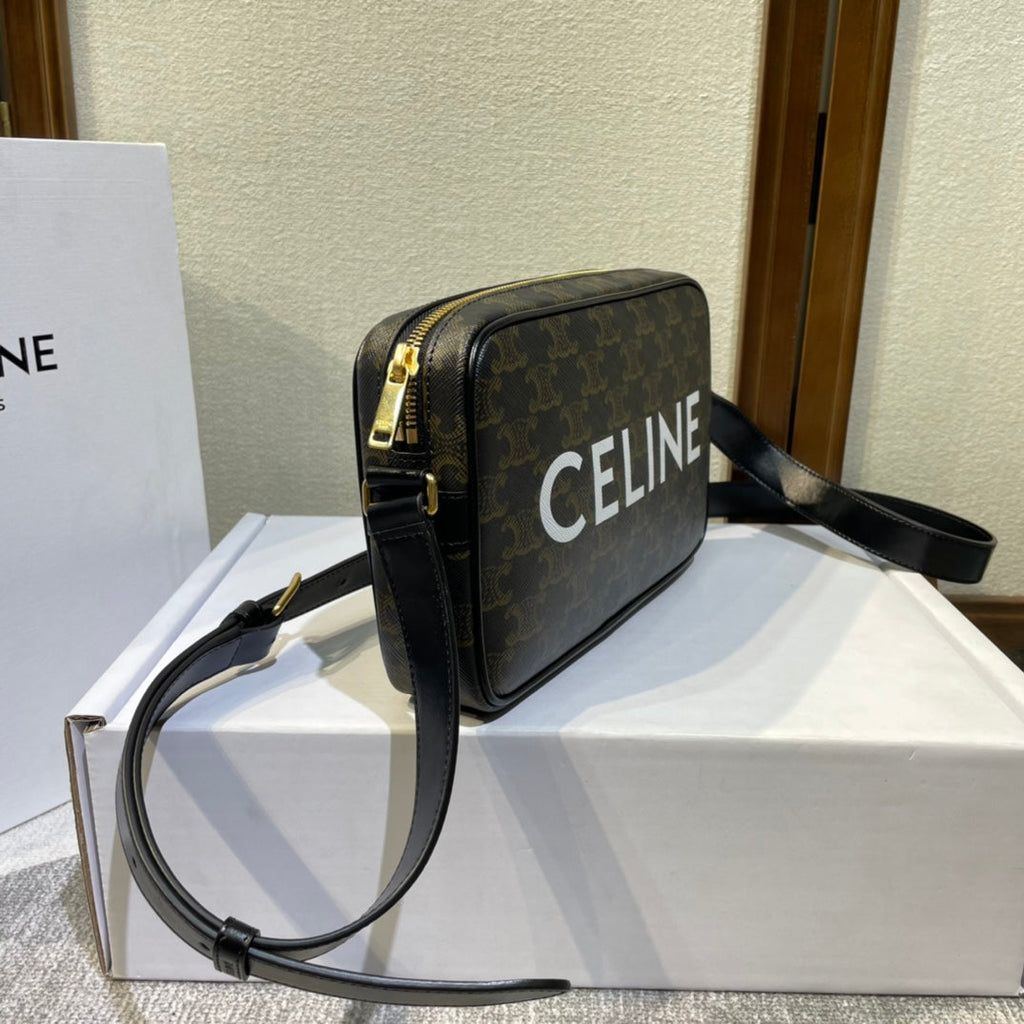 CELINE MEDIUM MESSENGER BAG 23 IN BLACK TRIOMPHE CANVAS WITH  PRINT