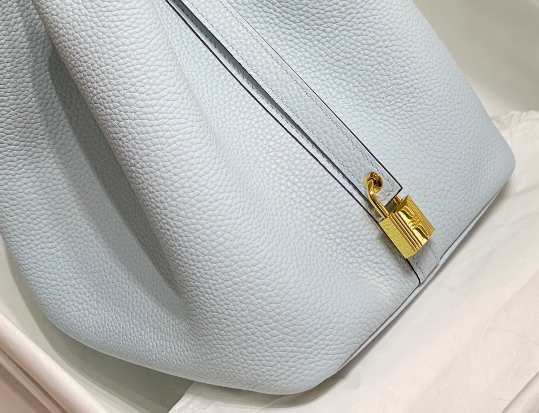 HERMES picotin lock 22 light blue togo ghw
