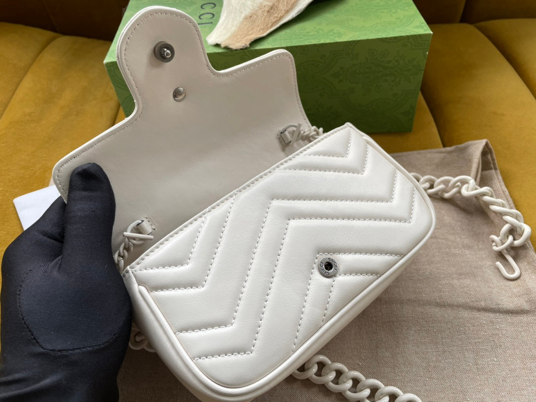GUCCI MARMONT MINI HANDBAG 16 IN WHITE CALFSKIN