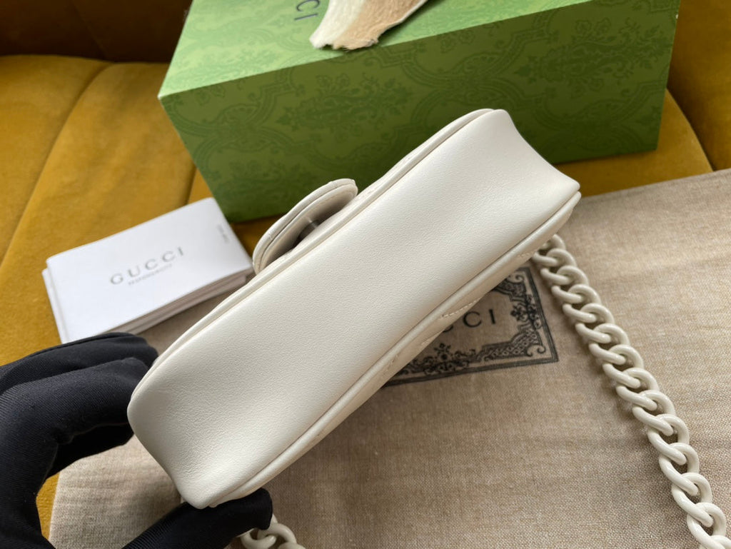 GUCCI MARMONT MINI HANDBAG 16 IN WHITE CALFSKIN
