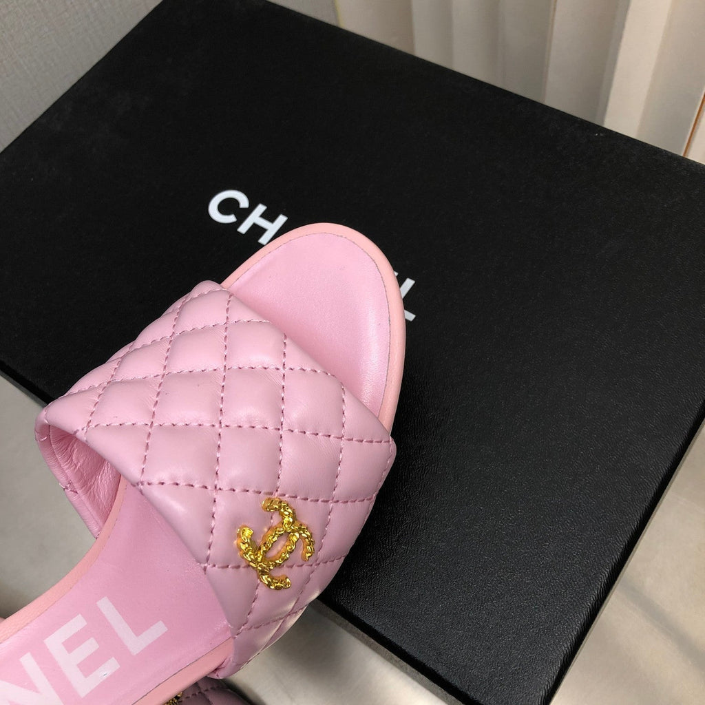 CHANEL DIAMOND-QUILTED 6 CM SANDALS IN BABY PINK LAMBSKIN