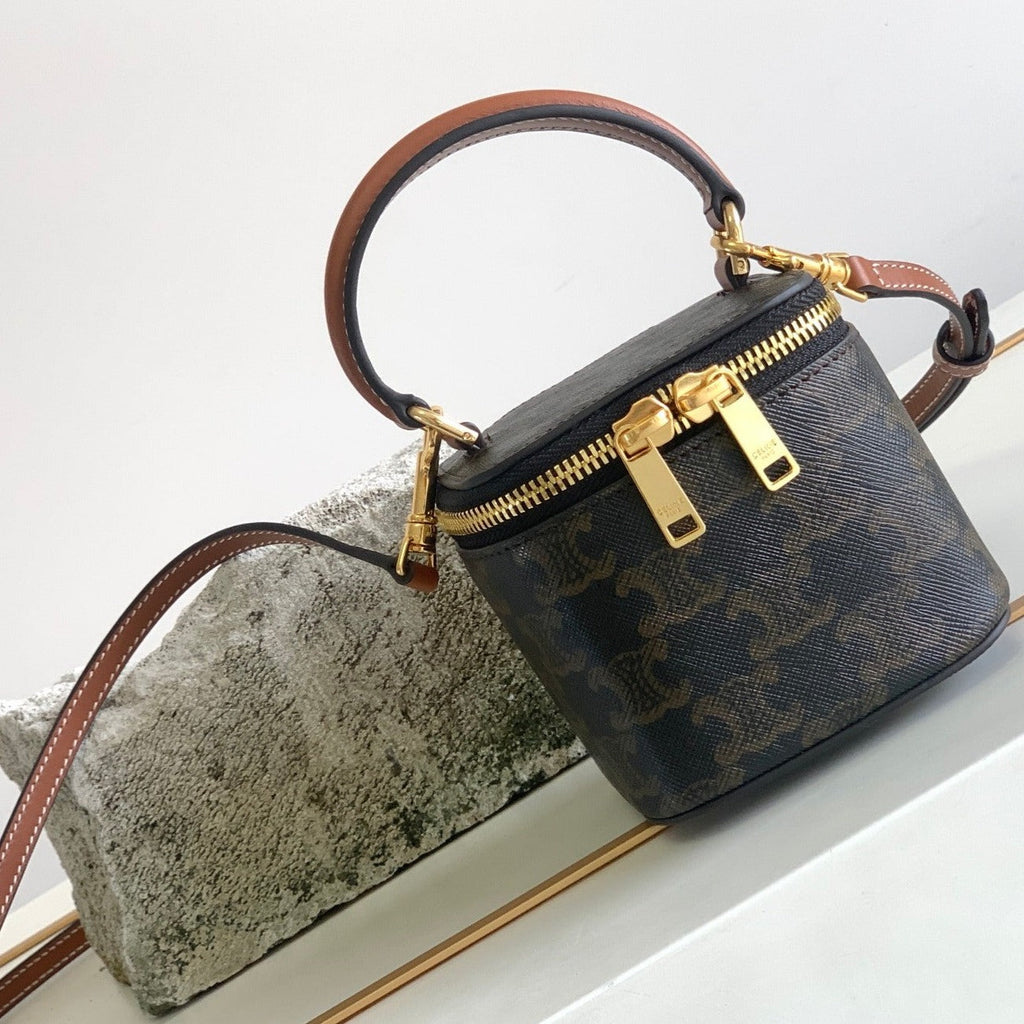 CELINE TRIOMPHE 9 CALFSKIN BLACK PATTERN BOX BAG
