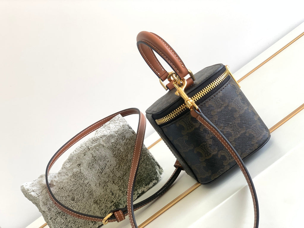 CELINE TRIOMPHE 9 CALFSKIN BLACK PATTERN BOX BAG