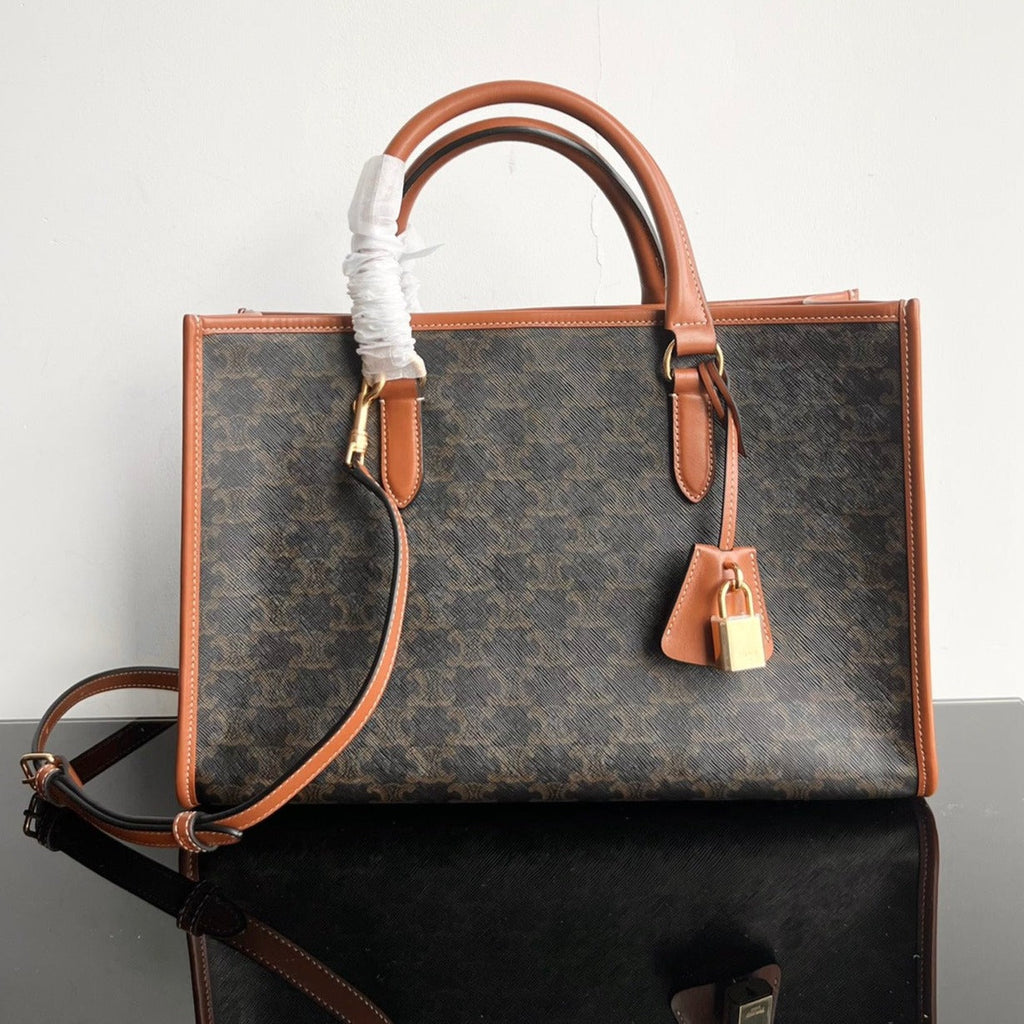 CELINE TRIOMPHE CABAS 35 BLACK CALFSKIN TOTE